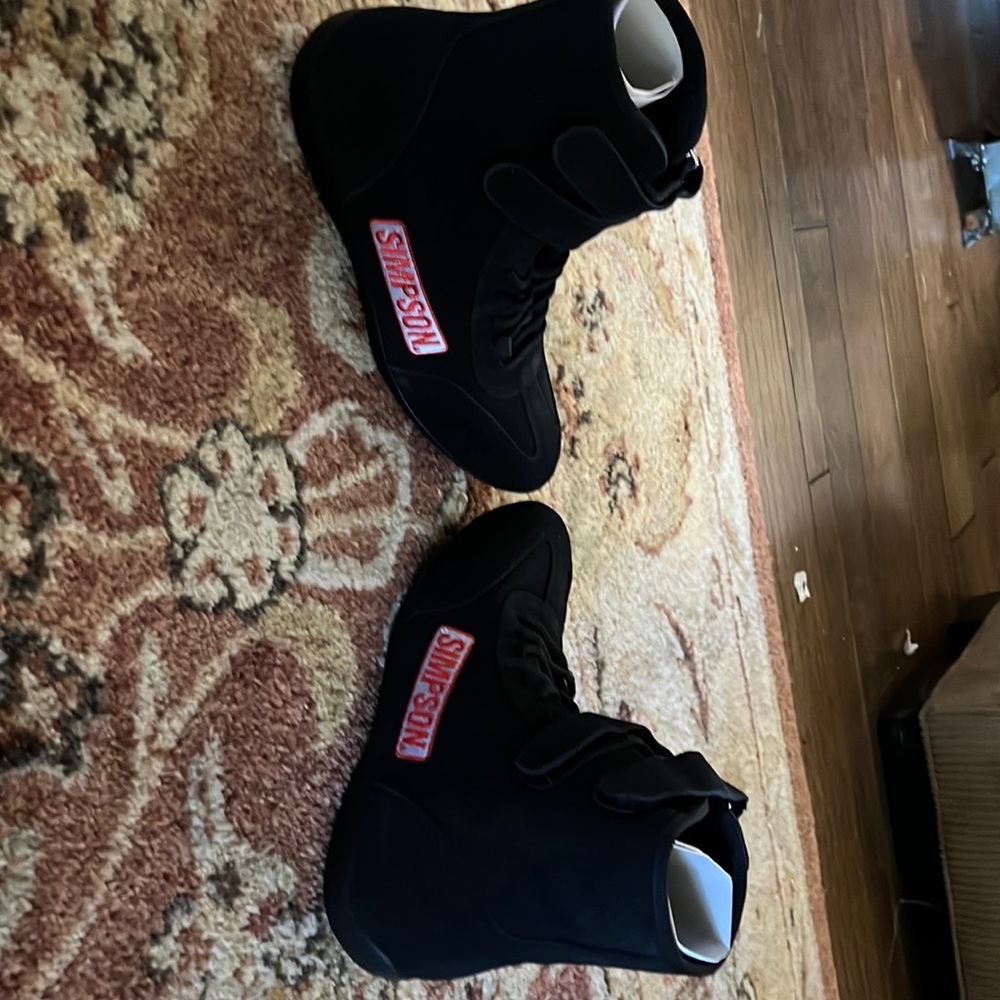 Simpson Sports Shoes